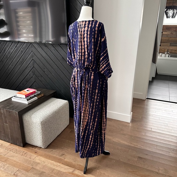 SWIM COVER UP one size - Picture 3 of 5